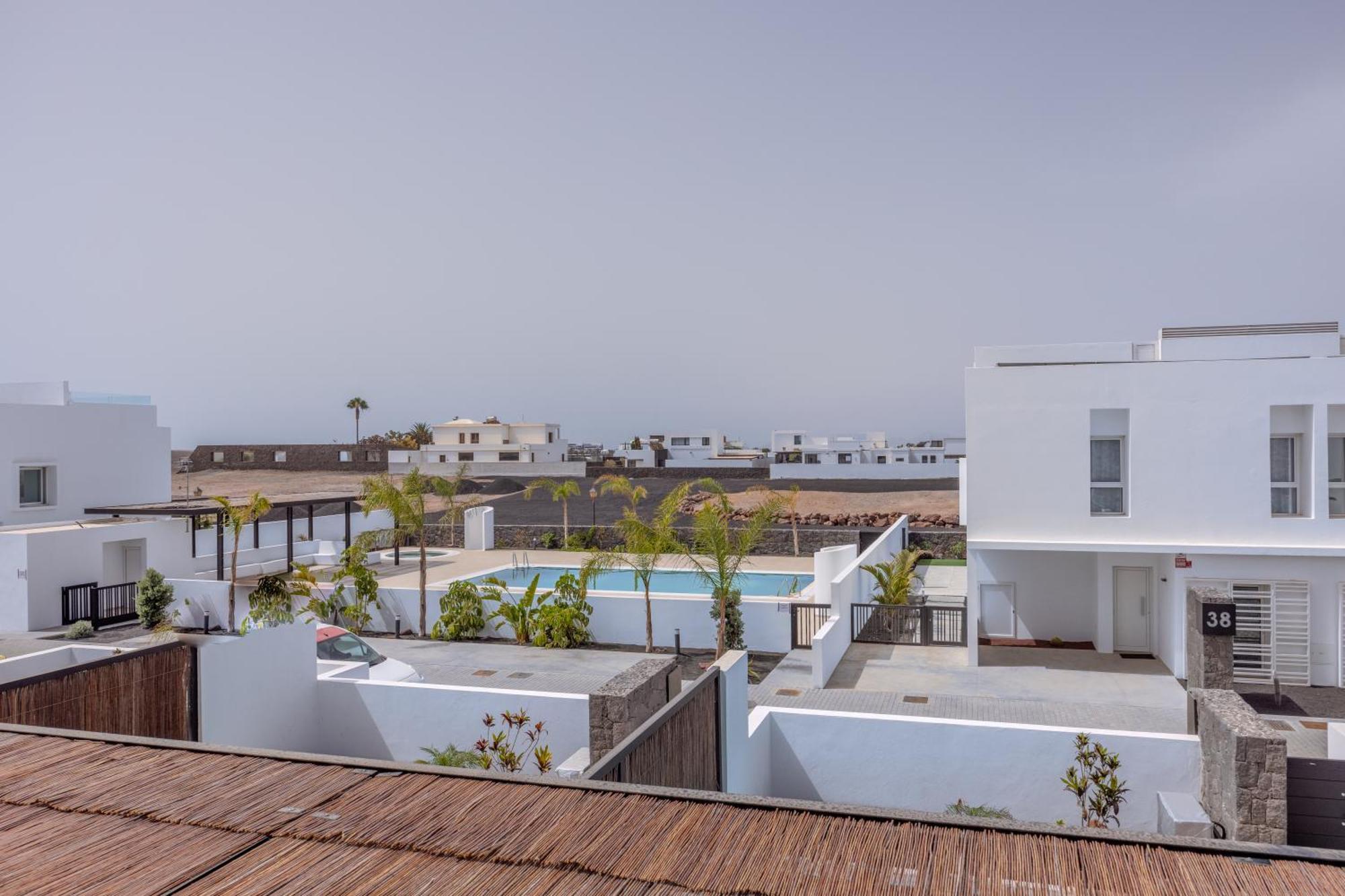 Serena Holiday Homes By Livvo بلايا بلانكا المظهر الخارجي الصورة