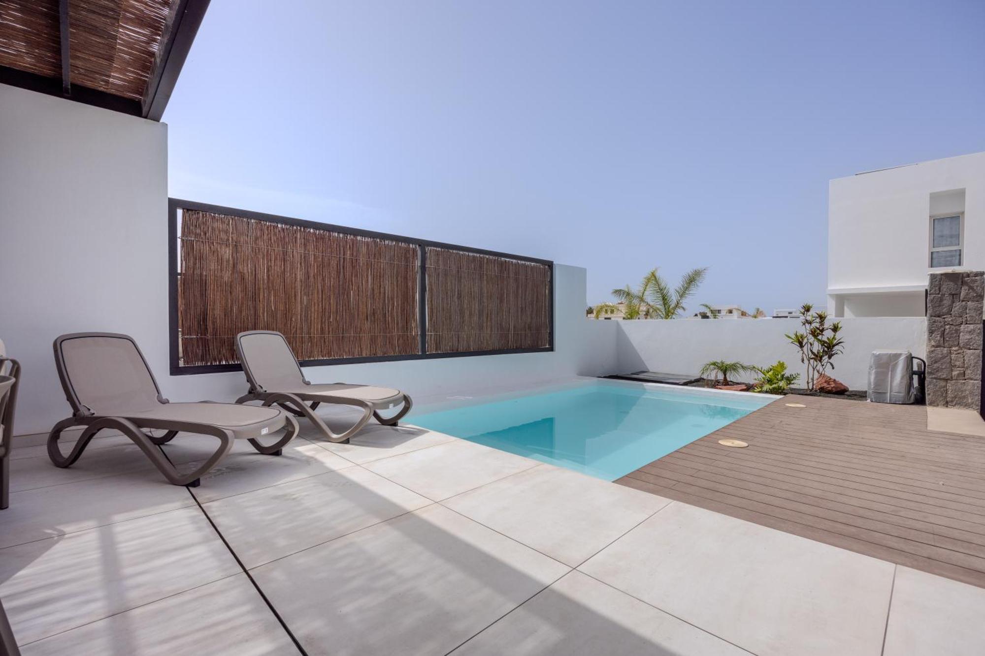 Serena Holiday Homes By Livvo بلايا بلانكا المظهر الخارجي الصورة