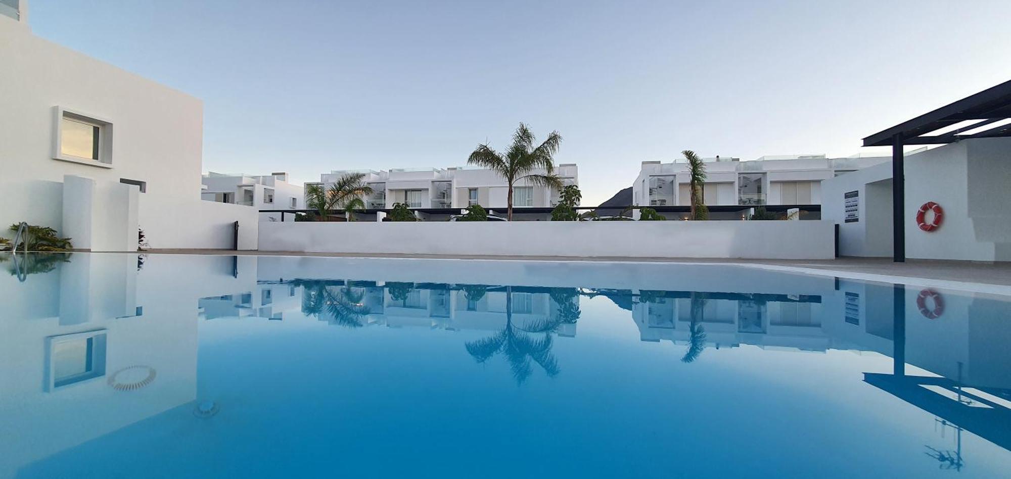 Serena Holiday Homes By Livvo بلايا بلانكا المظهر الخارجي الصورة