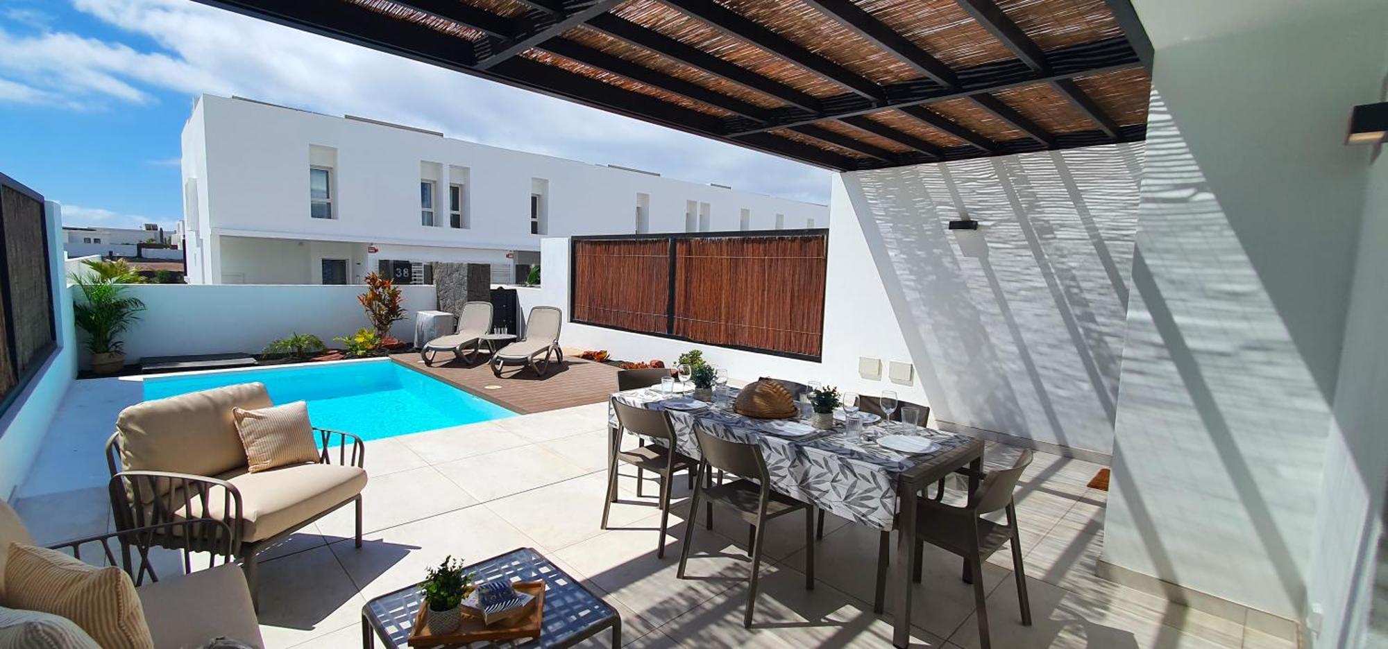 Serena Holiday Homes By Livvo بلايا بلانكا المظهر الخارجي الصورة
